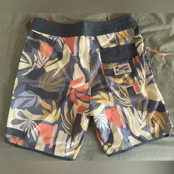 Howler Bro's Men's Boardshorts - Picture 2 of 4